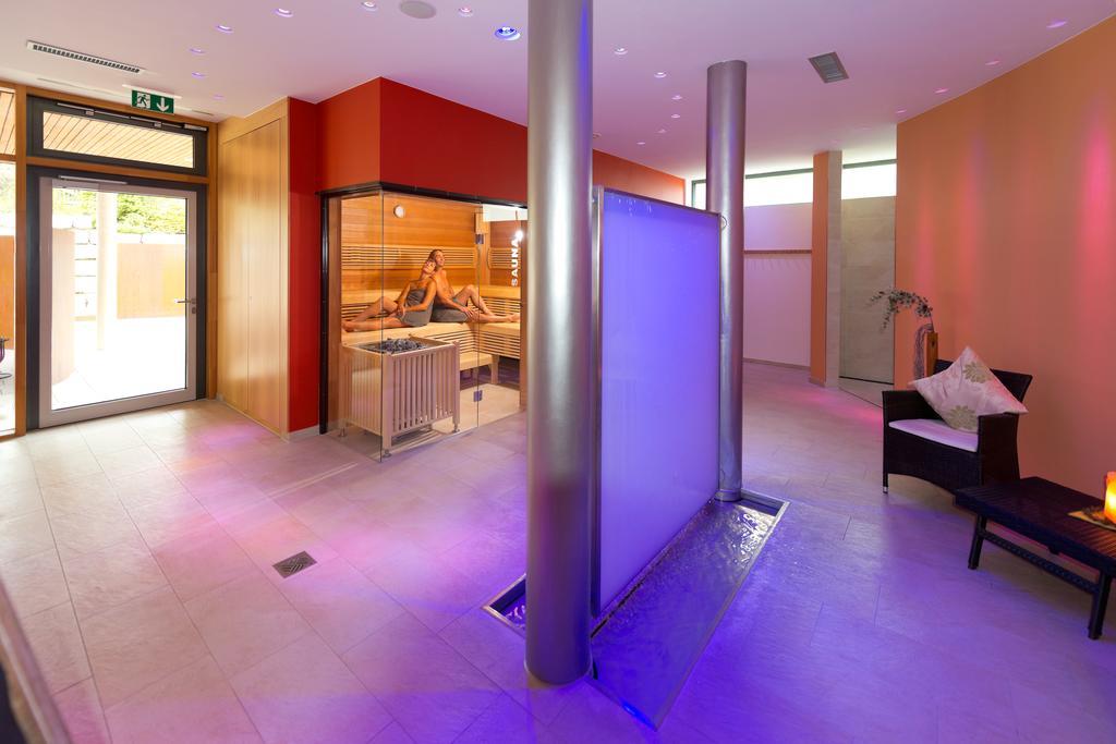 Hotel Herrmann Muensingen Exterior photo